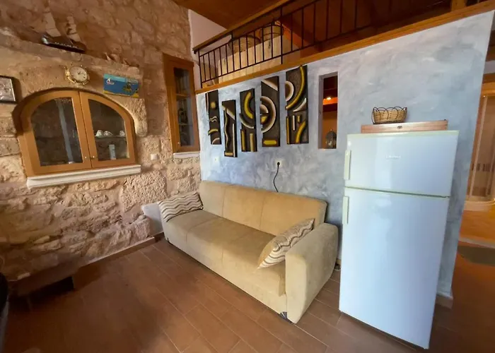 Casa Nikolou Halki